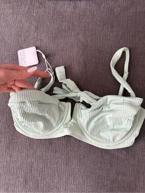 Monday Swimwear Pale Mint Ribbed Underwire Bikini Top size V